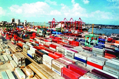 机械设备出口1141.7亿美元，增长33.9%同期，传统大宗